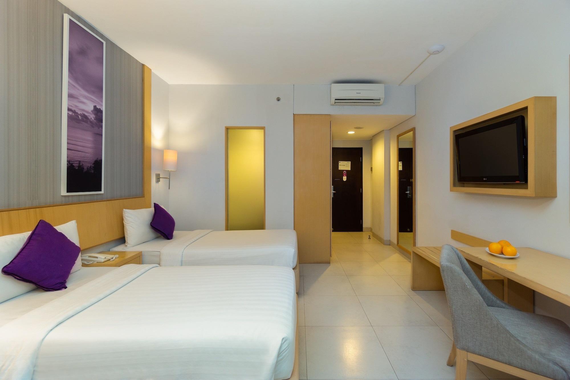 Quest Hotel Kuta By Aston Екстериор снимка
