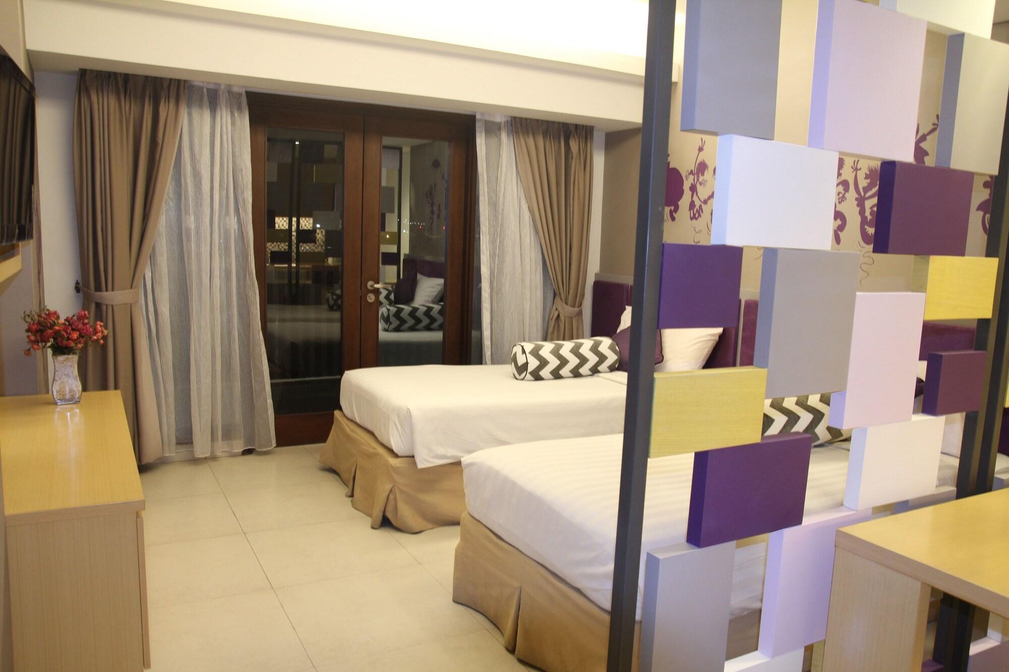 Quest Hotel Kuta By Aston Екстериор снимка