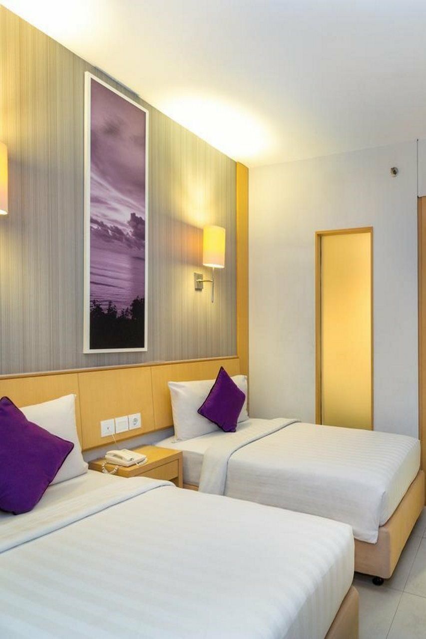 Quest Hotel Kuta By Aston Екстериор снимка